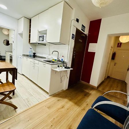 Punta Me Rooms Near The Gran Via Мадрид Екстериор снимка