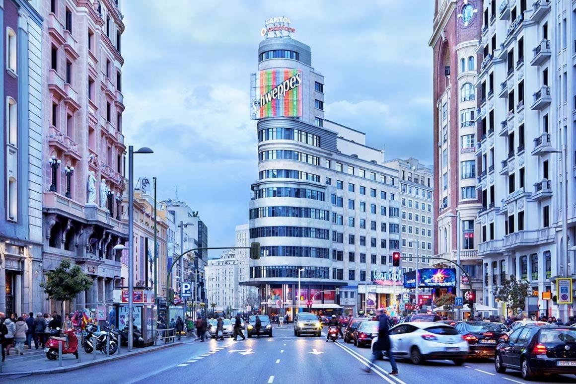 Punta Me Rooms Near The Gran Via Мадрид Екстериор снимка