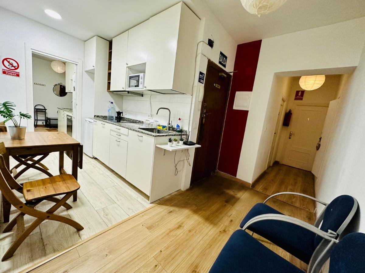 Punta Me Rooms Near The Gran Via Мадрид Екстериор снимка