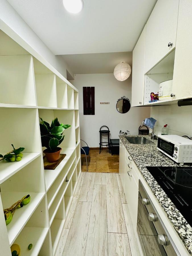 Punta Me Rooms Near The Gran Via Мадрид Екстериор снимка